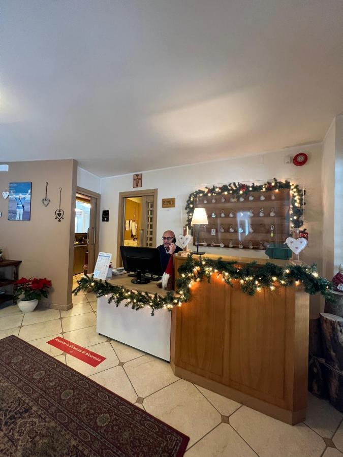 Santa Maria Ad Nives Hotel Canazei Exterior photo